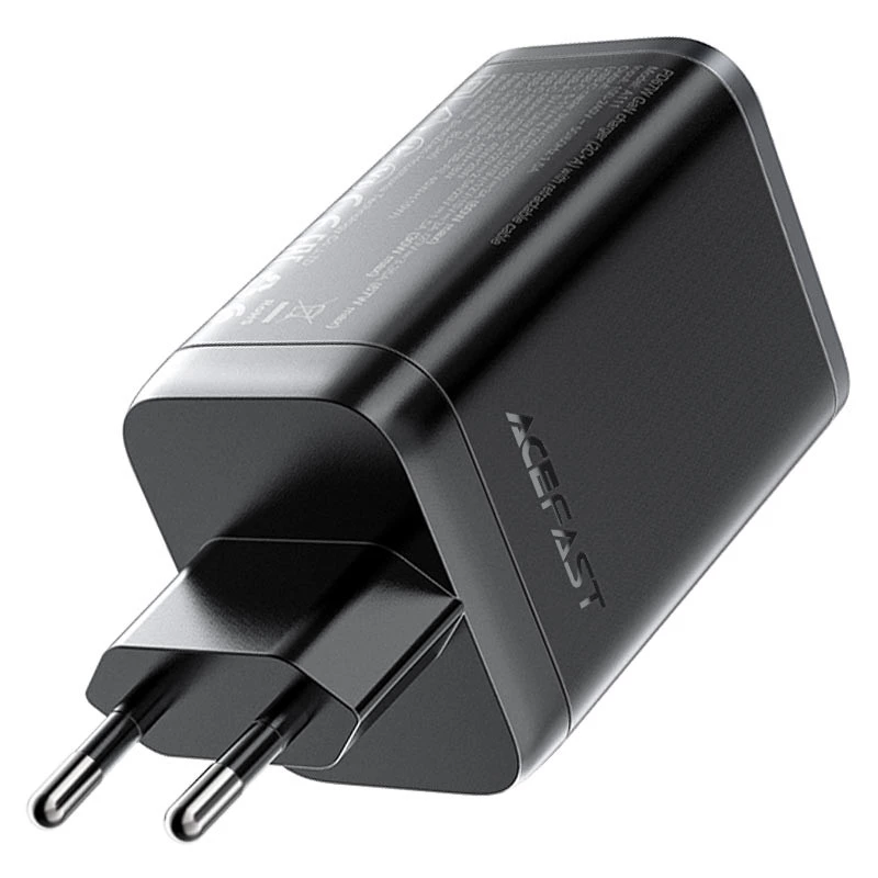 СЗУ Acefast A111 GaN With Retractable Cable Type-C PD67W (1USB-A/1C) – Black. Фото 5 из 6
