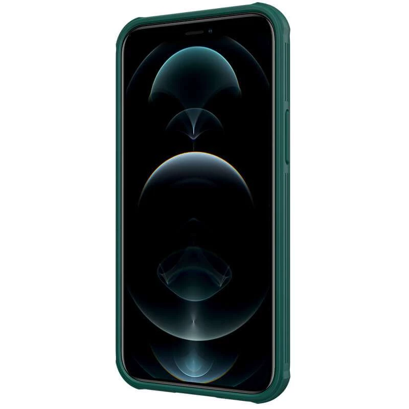 Карбоновая накладка Nillkin Pro со шторкой для камеры для Apple iPhone 13 (6.1") – Dark Green. Фото 5 из 5