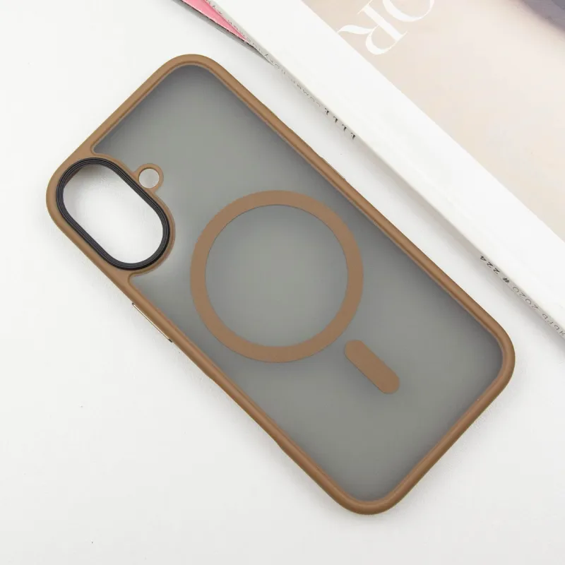 TPU+PC чехол Metal Buttons with Magnetic Fit для Apple iPhone 16 – Золотой / Gold. Фото 2 из 5