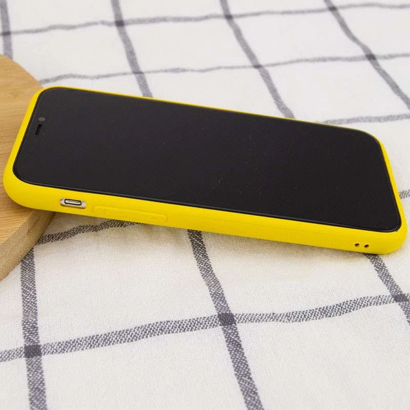 Шкіряний чохол Xshield на Apple iPhone 13 Pro (6.1") – Жовтий / Yellow. Фото 4 з 4