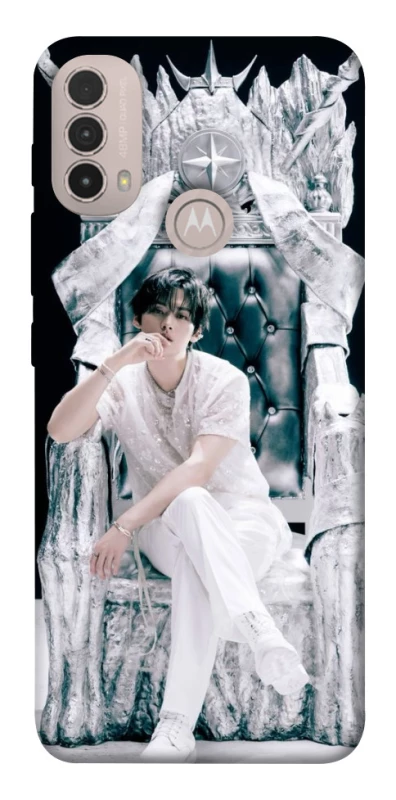 Чехол на Motorola Moto E40 Lee Know GIANT фото 1 из 1