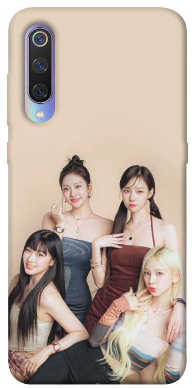 Чехол на Xiaomi Mi 9 Aespa фото 1 из 1