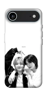 Чехол на Apple iPhone 17 Air (6.5") HyunJin & Jeongin фото 1 из 1
