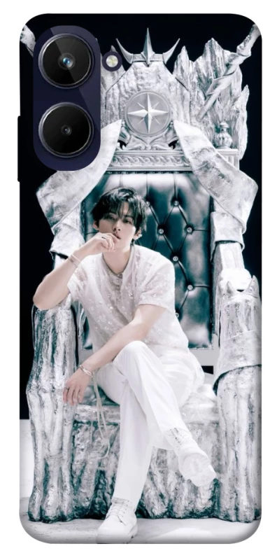 Чохол на Realme 10 4G Lee Know GIANT фото 1 з 1