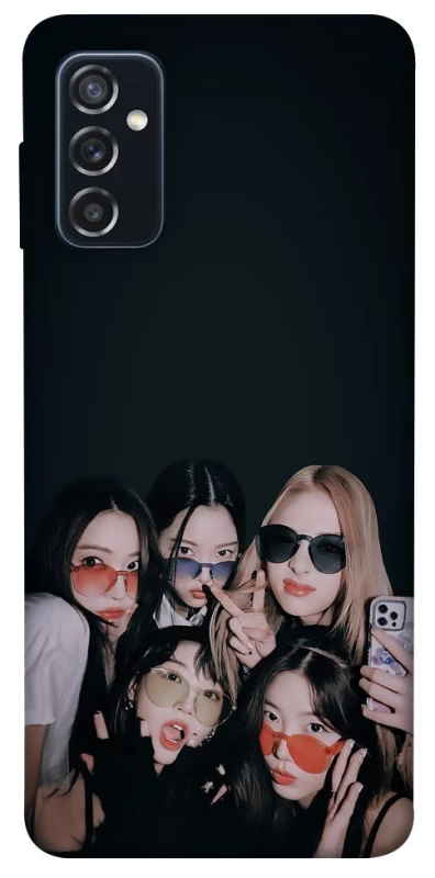 Чехол на Samsung Galaxy M52 LE SSERAFIM v3 фото 1 из 1