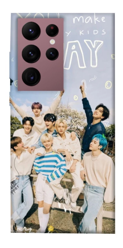 Чехол на Samsung Galaxy S22 Ultra Stray Kids One Team фото 1 из 1