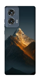 Чехол на Motorola Edge 50 Mountain v8 фото 1 из 1