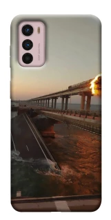 Чехол на Motorola Moto G42 Крымский мост устал фото 1 из 1