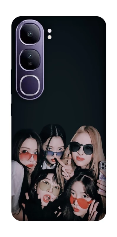 Чохол на Vivo Y300 LE SSERAFIM v3 фото 1 з 1