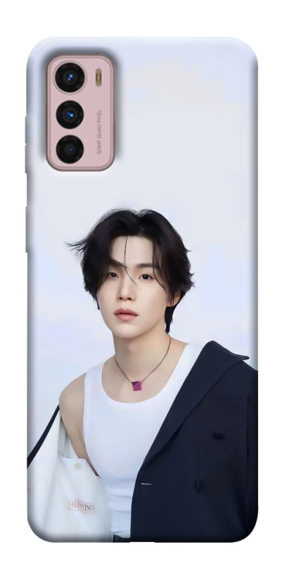 Чохол на Motorola Moto G42 Suga v2 - BTS фото 1 з 1