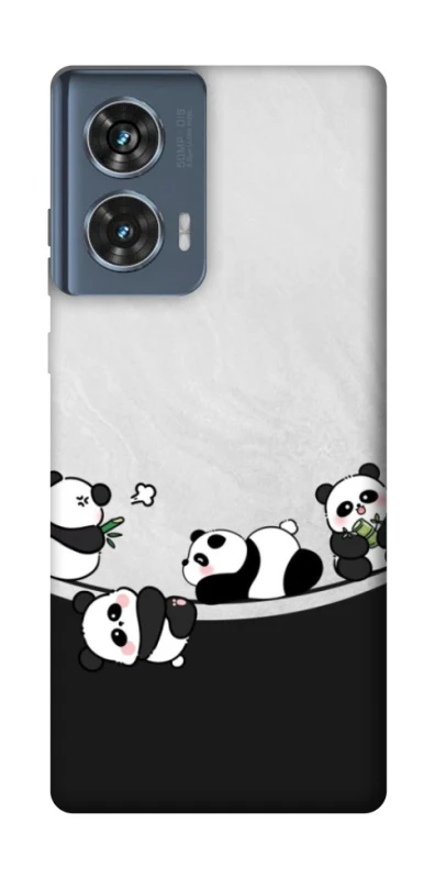 Чехол на Motorola Edge 50 Four pandas фото 1 из 1