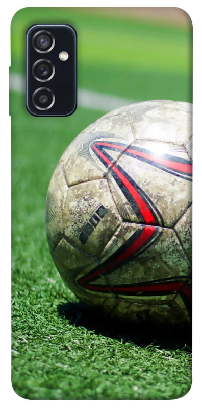 Чехол на Samsung Galaxy M52 Мяч на газоне фото 1 из 1