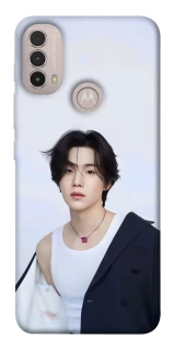 Чохол на Motorola Moto E40 Suga v2 - BTS фото 1 з 1