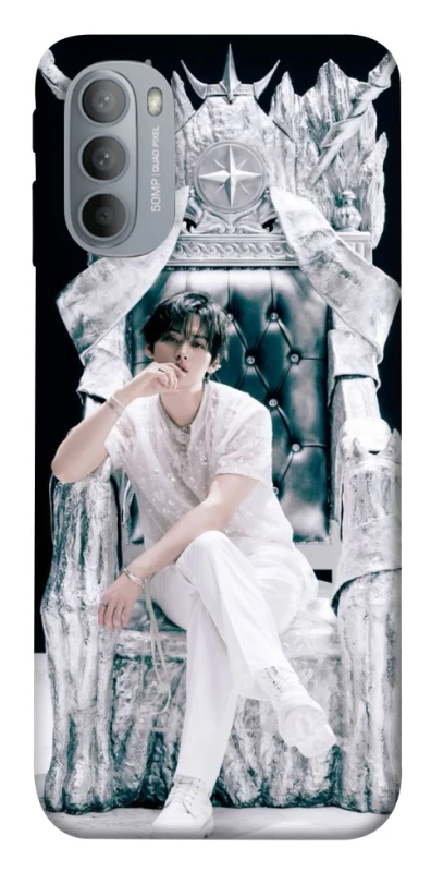 Чохол на Motorola Moto G31 Lee Know GIANT фото 1 з 1