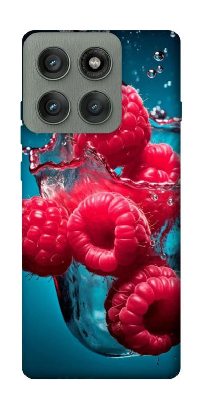 Чехол на Motorola Edge 60 Pro Малинка в воде фото 1 из 1