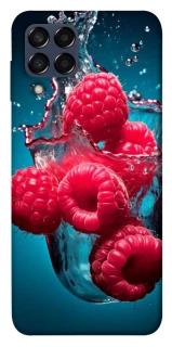 Чохол на Samsung Galaxy M33 5G Малинка у воді фото 1 з 1