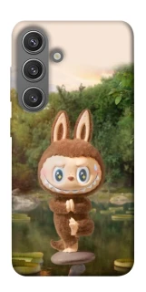 Чехол на Samsung Galaxy S24+ Labubu Yoga фото 1 из 1