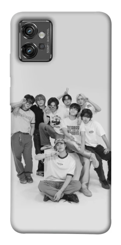 Чохол на Motorola Moto G32 Stray Kids All Around фото 1 з 1