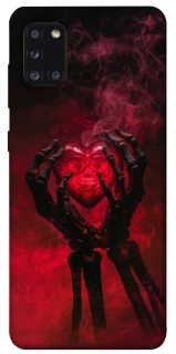 Чехол на Samsung Galaxy A31 Heart in the hands of a skeleton фото 1 из 1