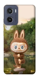 Чехол на Motorola Moto G05 Labubu Yoga фото 1 из 1