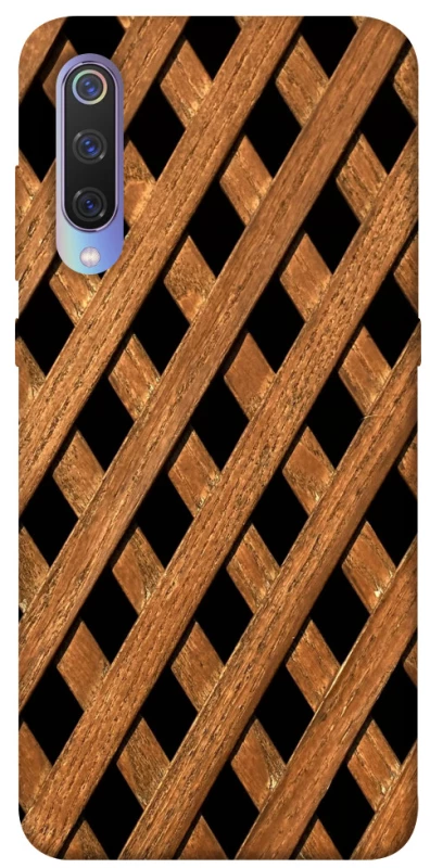 Чохол на Xiaomi Mi 9 Дерево на дачі фото 1 з 1