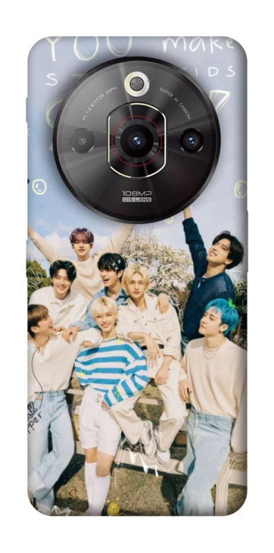 Чохол на ZTE Nubia Focus Pro Stray Kids One Team фото 1 з 1