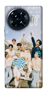 Чехол на TECNO Spark 20 Pro+ Stray Kids One Team фото 1 из 1