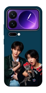 Чехол на Xiaomi 17 Pro Max Lee Know and Han - Stray Kids фото 1 из 1