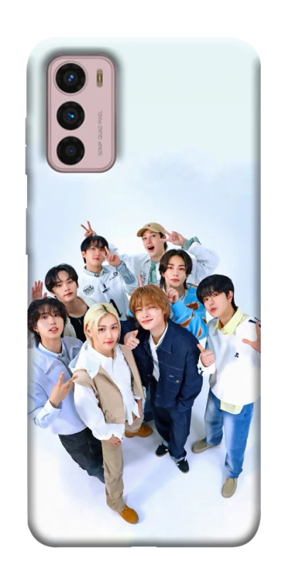 Чохол на Motorola Moto G42 Stray Kids v2 фото 1 з 1