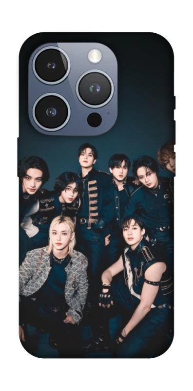 Чехол на Apple iPhone 16 Pro Stray Kids United фото 1 из 1