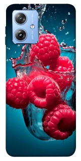 Чохол на Motorola Moto G84 Малинка у воді фото 1 з 1