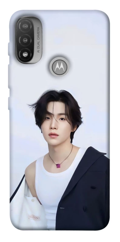 Чохол на Motorola Moto E20 Suga v2 - BTS фото 1 з 1