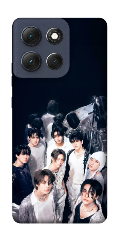 Чохол на Motorola Moto G86 Stray Kids v4 фото 1 з 1