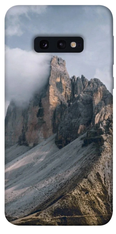 Чехол на Samsung Galaxy S10e Mountains v2 фото 1 из 1
