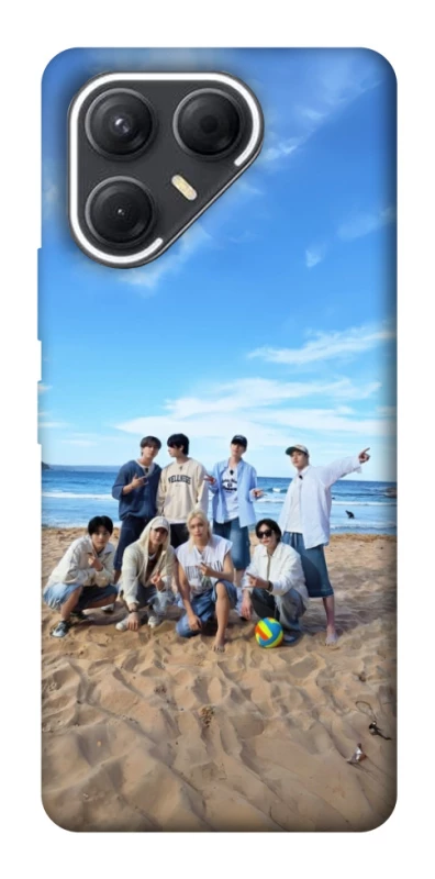 Чехол на TECNO Pova 7 Stray Kids All In One Frame фото 1 из 1