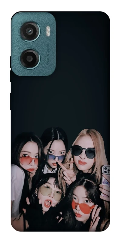 Чохол на Motorola Moto G06 LE SSERAFIM v3 фото 1 з 1