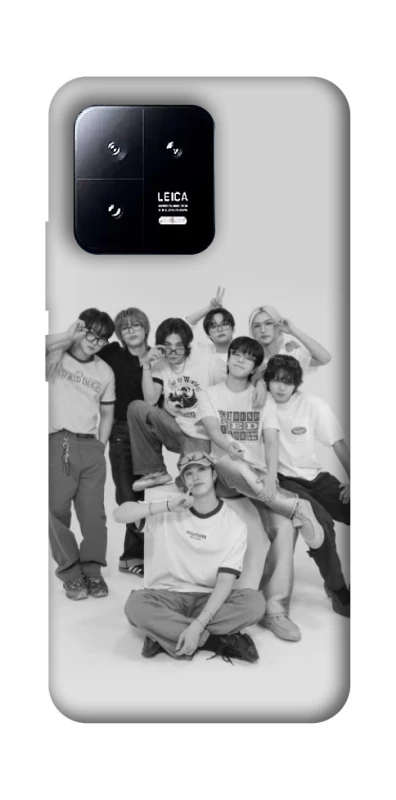 Чехол на Xiaomi 13 Stray Kids All Around фото 1 из 1