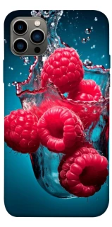Чехол на Apple iPhone 12 Pro (6.1") Малинка в воде фото 1 из 1