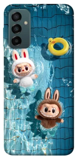 Чохол на Samsung Galaxy M13 4G Labubu in the pool фото 1 з 1
