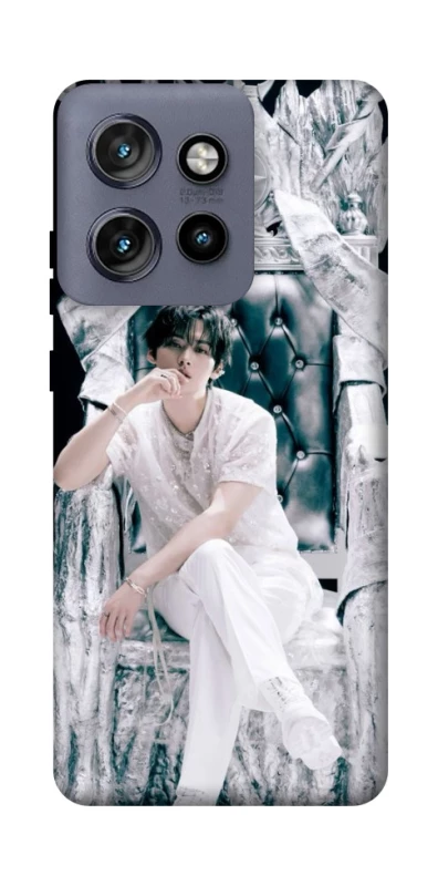 Чехол на Motorola Edge 50 Neo Lee Know GIANT фото 1 из 1