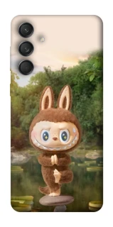 Чехол на Samsung Galaxy M55 Labubu Yoga фото 1 из 1