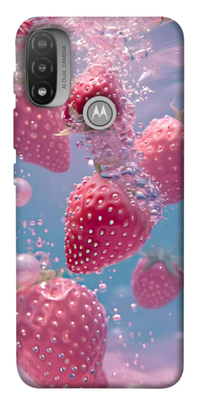 Чехол на Motorola Moto E20 Клубника в воде фото 1 из 1