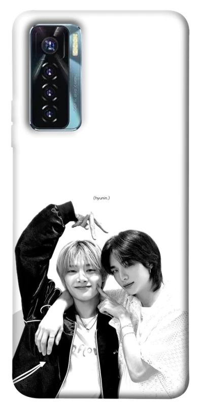 Чехол на TECNO Camon 17 Pro HyunJin & Jeongin фото 1 из 1