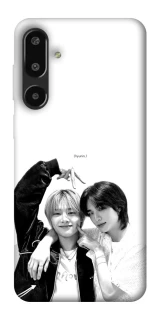 Чехол на Samsung Galaxy F16 HyunJin & Jeongin фото 1 из 1