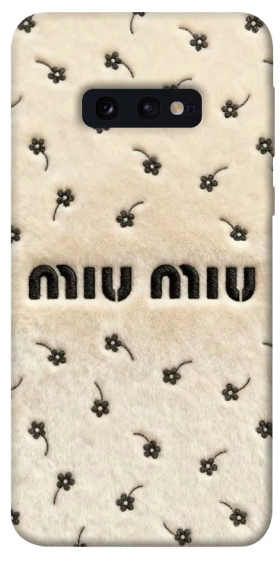 Чехол на Samsung Galaxy S10e Miu Miu фото 1 из 1