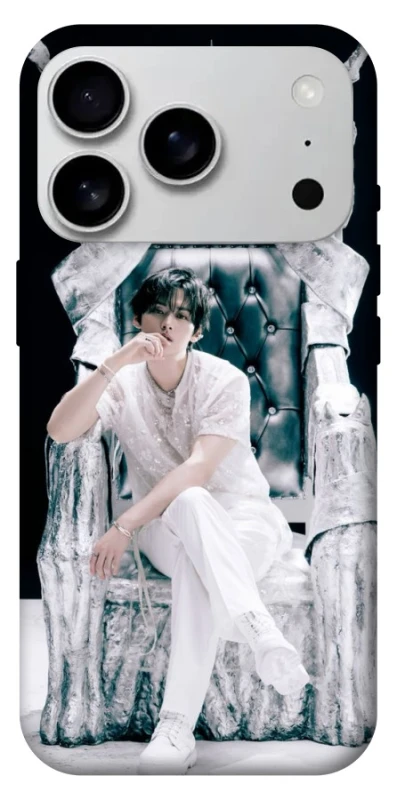 Чехол на Apple iPhone 17 Pro Max (6.9") Lee Know GIANT фото 1 из 1