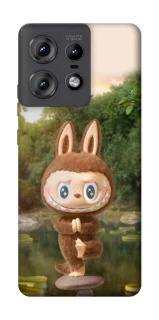 Чехол на Motorola Edge 50 Pro Labubu Yoga фото 1 из 1