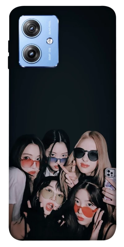 Чохол на Motorola Moto G84 LE SSERAFIM v3 фото 1 з 1