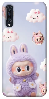 Чехол на Samsung Galaxy A70 (A705F) Labubu & clouds фото 1 из 1