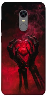 Чехол на Xiaomi Redmi 5 Plus / Redmi Note 5 (Single Camera) Heart in the hands of a skeleton фото 1 из 1